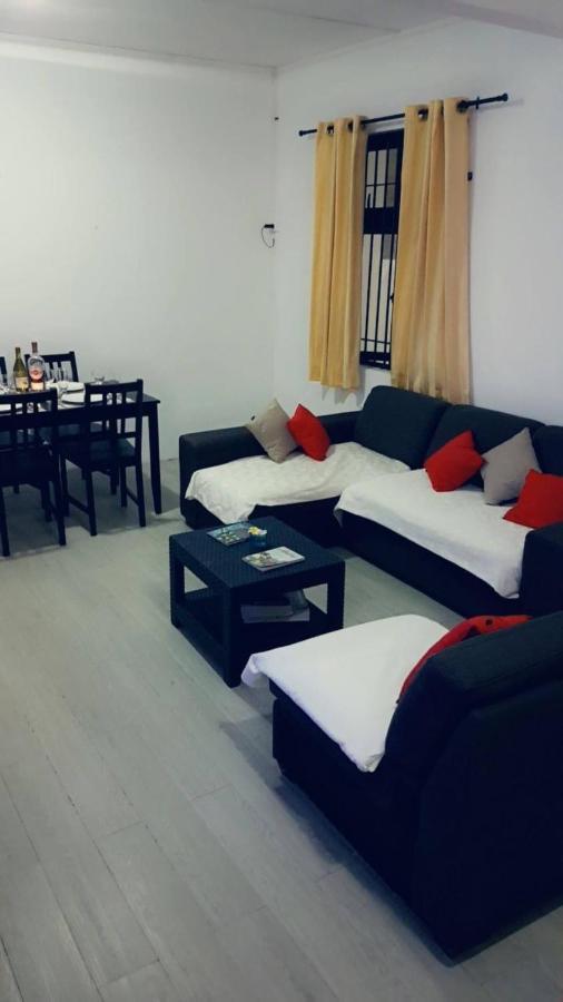 Residence Frangipani Pereybere Beach Екстер'єр фото